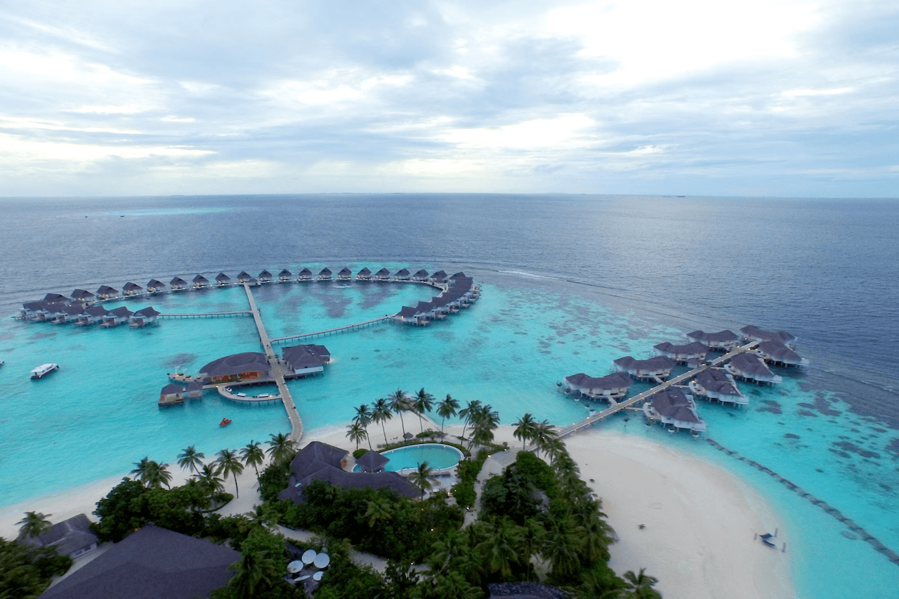 Maldives Travel Guide 2025: Your Ultimate Paradise Experience